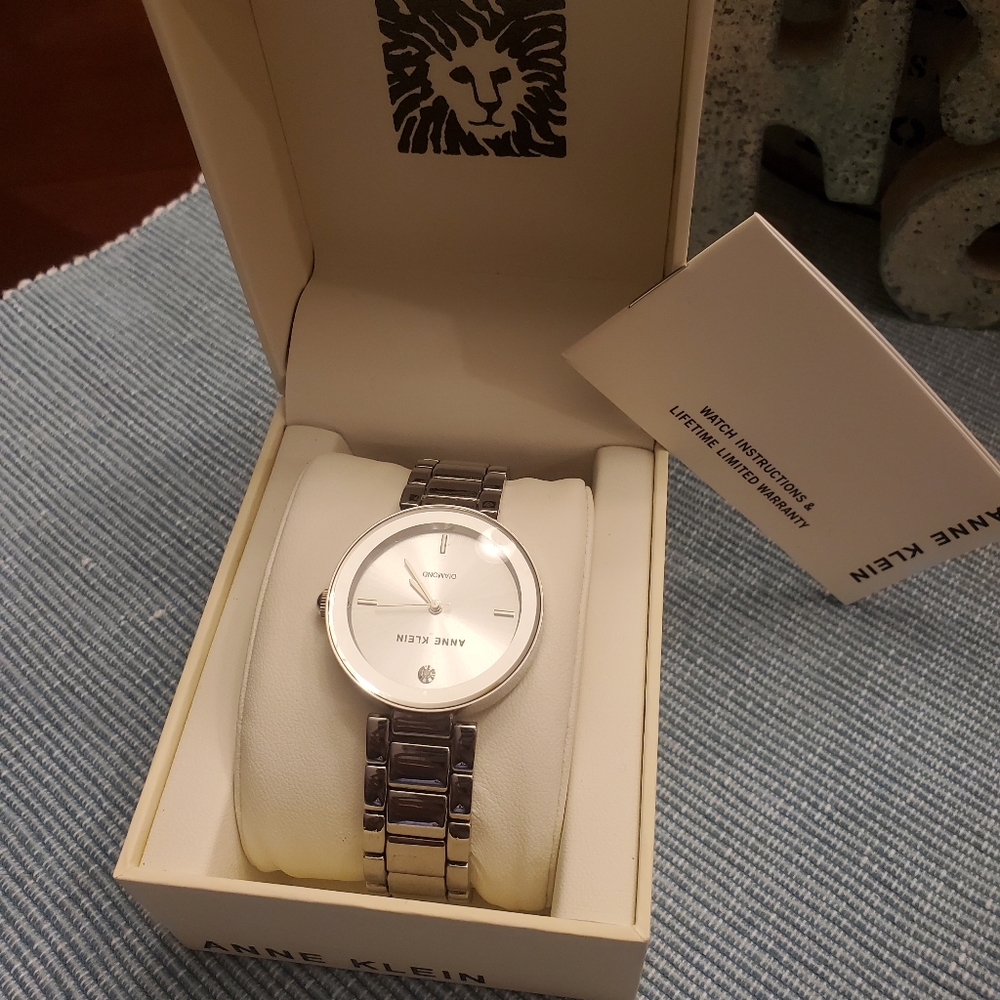 Anne Klein